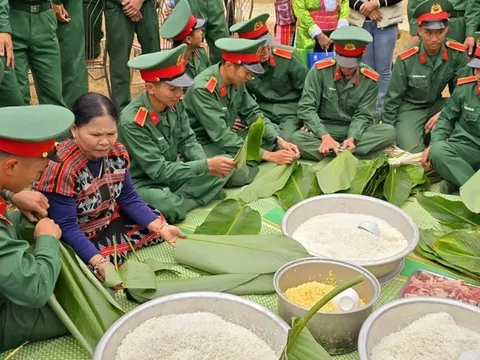 Chương trình “Bánh chưng xanh - Tết vì người nghèo” năm 2026, lan tỏa sự sẻ chia