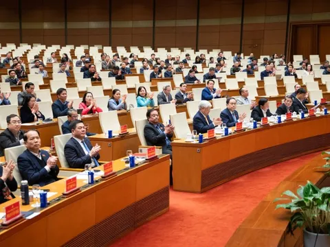 Chủ tịch Quốc hội chủ trì Hội nghị thông báo nhanh kết quả Đại hội XIV của Đảng