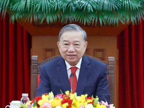 Đảng, Nhà nước Việt Nam luôn sẵn sàng cùng Đảng, Nhà nước Trung Quốc gắn kết chặt chẽ hơn nữa