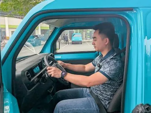 Ít chi phí, nhiều lợi thế: VinFast EC Van trở thành chiếc xe trong mơ với người chạy dịch vụ vận tải