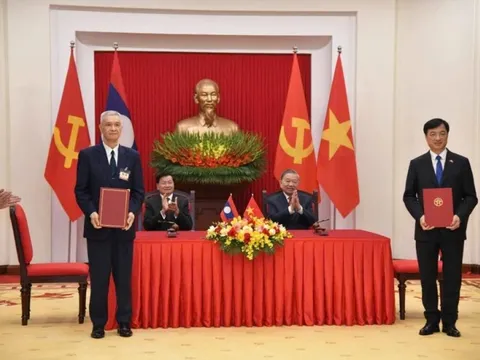 Mở ra những hướng hợp tác thiết thực, hiệu quả hơn nữa giữa Hà Nội và các địa phương của Lào