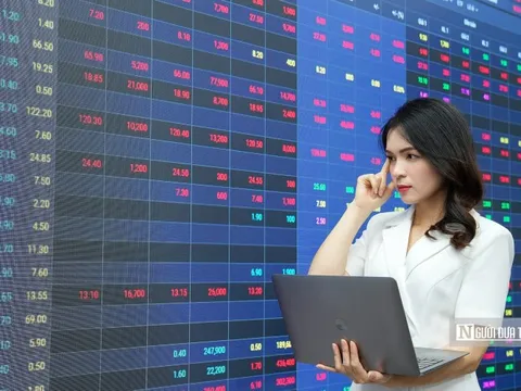 VN-Index lùi về gần 1.800 điểm, khuyến nghị canh mua cổ phiếu ngân hàng, chứng khoán