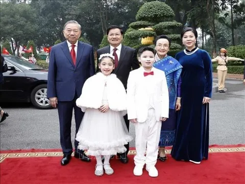 Tổng Bí thư, Chủ tịch nước Lào và Phu nhân rời Hà Nội, kết thúc tốt đẹp chuyến thăm cấp Nhà nước đến Việt Nam