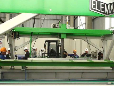 Không can thiệp hành chính vào cung-cầu và giá vật liệu xây dựng