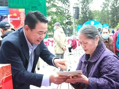 Xuân Đỉnh chăm lo an sinh xã hội, để mọi người dân đều có Tết