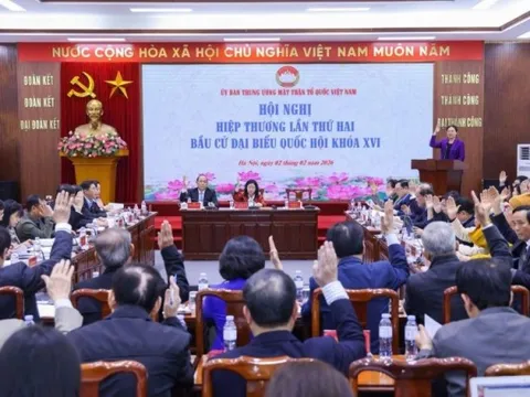 217/217 người được giới thiệu ứng cử đại biểu Quốc hội khoá XVI đều được 100% cử tri nơi công tác tín nhiệm