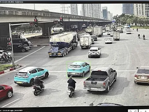 Camera AI ở Hà Nội "bắt lỗi" 2.600 xe vi phạm giao thông