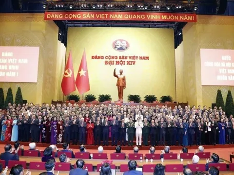 Báo cáo chính trị của BCH Trung ương Đảng khóa XIII tại Đại hội đại biểu toàn quốc lần thứ XIV của Đảng