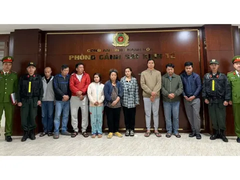 Triệt phá đường dây sản xuất thuốc và thực phẩm chức năng giả quy mô lớn