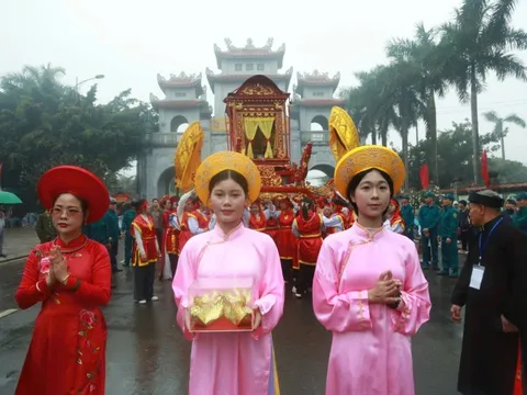 Khai hội Đền Hai Bà Trưng xuân Bính Ngọ 2026: Rạng rỡ hào khí Mê Linh - mảnh đất quê hương anh hùng