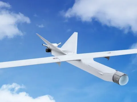 Nga trình làng KUB-10ME: Đạn bay lượn vượt 100 km, xuyên nhiễu điện tử