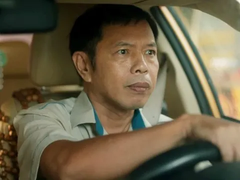 "Ông hoàng phòng vé" trở lại màn ảnh rộng sau phim trăm tỷ