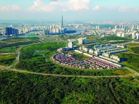 Lập đường dây nóng tiếp nhận, xử lý thông tin vi phạm quản lý và sử dụng đất đai