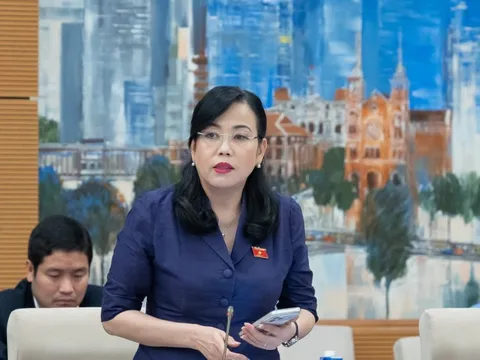 Giá cả nhiều mặt hàng thiết yếu dịp Tết tăng gấp rưỡi