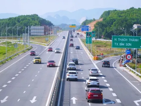 Chính thức thu phí 5 dự án cao tốc Bắc - Nam từ 22h ngày 2/3