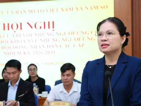 Cử tri ấn tượng với chương trình hành động của ứng cử viên ĐBQH khoá XVI Hà Thị Nga