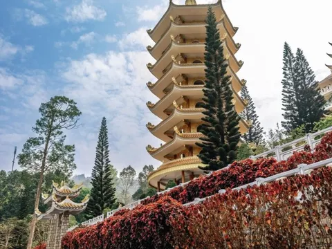 Đêm nguyện ước xanh trên đỉnh trời An Giang