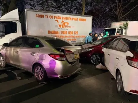 Lộ danh tính tài xế U70 vi phạm nồng độ cồn gây tai nạn liên hoàn ở Hà Nội