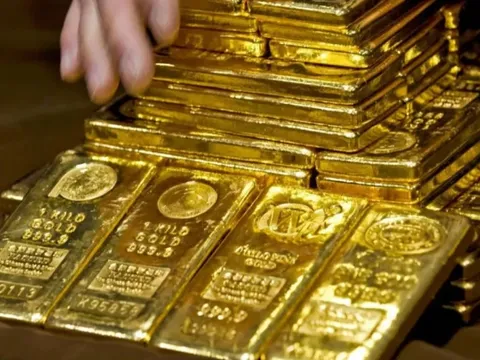 Giá vàng hôm nay 13/3: Giá vàng SJC và vàng nhẫn giảm sâu, ngược chiều với giá dầu thô thế giới