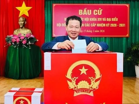 Những “cử tri đặc biệt” vẫn vững bước đến điểm bỏ phiếu ở Đồng Nai