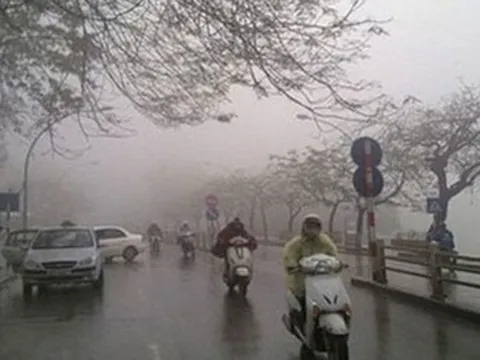 Dự báo thời tiết 16/3: Không khí lạnh lệch Đông gây rét đêm, mưa phùn ở miền Bắc, Nam Bộ nắng nóng tăng mạnh