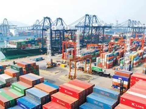 Thủ tướng chỉ đạo đẩy mạnh các nhiệm vụ, giải pháp để tiếp tục thúc đẩy xuất khẩu năm 2026