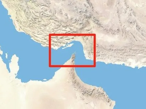 Gián đoạn tại eo biển Hormuz đe dọa làm rung chuyển kinh tế toàn cầu