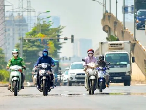 Miền Bắc tăng nhiệt, Nam Bộ nắng "đổ lửa", có nơi trên 35 độ C