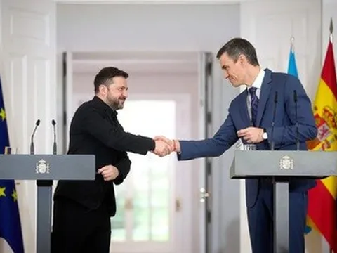 Tây Ban Nha công bố gói viện trợ quân sự 1,2 tỷ USD cho Ukraine