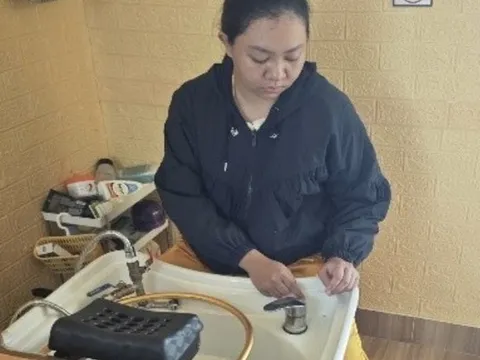 Khởi tố nữ chủ tiệm gội đầu, massage trộm dây chuyền của khách