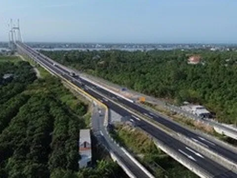 Khi đường cao tốc giúp Đồng bằng sông Cửu Long 'cất cánh'