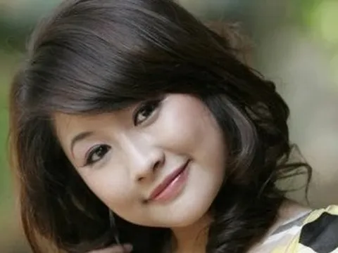 Hình ảnh gây bất ngờ của "chị Kính Hồng" Quỳnh Anh sau nhiều năm kín tiếng