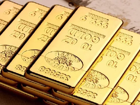 Giá vàng chiều nay (21/3): Chốt ngày, giá vàng trong nước tiếp tục giảm, nhà vàng "cháy hàng"