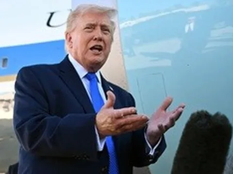Ông Trump nói với CNBC: "Chúng tôi rất quyết tâm đạt được thỏa thuận" với Iran