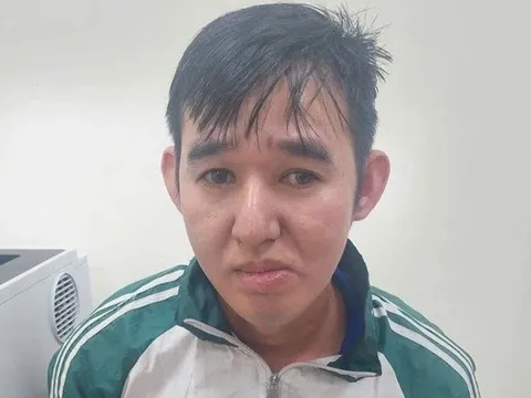 Tạm giữ "yêu râu xanh" dụ bé gái 14 tuổi qua app hẹn hò để xâm hại