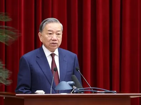 Tổng Bí thư Tô Lâm: Phải kiên trì thực hiện mục tiêu tăng trưởng kinh tế