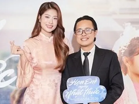 Đạo diễn Lê Thiện Viễn xúc động khi dàn sao Vbiz ủng hộ "Hẹn em ngày nhật thực"