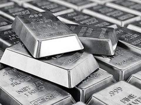 Giá bạc hôm nay (27/3): Giá bạc trong nước tiếp đà giảm, bạc thế giới lại phục hồi mạnh