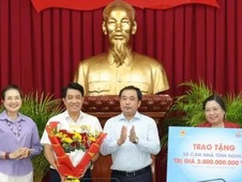 Hỗ trợ 3 tỷ đồng xây 50 nhà Đại đoàn kết tại Cần Thơ