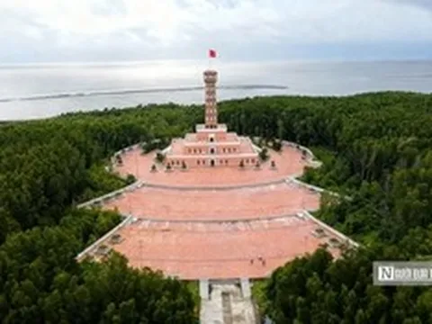 Khám phá Mũi Cà Mau: Điều gì khiến nơi cực nam Tổ quốc trở nên khác biệt?