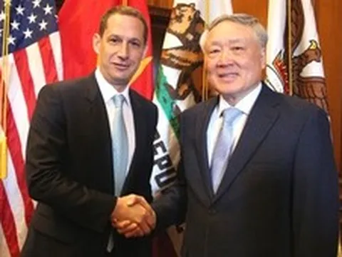 Khuyến khích các nhà đầu tư, doanh nghiệp, định chế tài chính của Thành phố San Francisco đầu tư vào VIFC