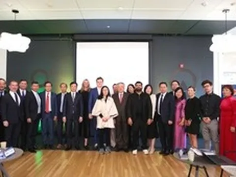 Áp dụng các chính sách ưu đãi vượt trội, bảo vệ quyền và lợi ích hợp pháp của các nhà đầu tư