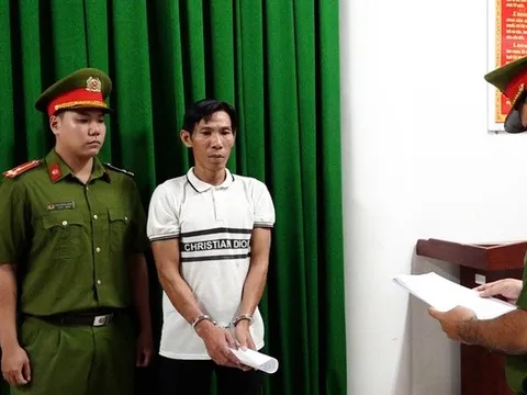 Vụ Thiếu tá công an hy sinh khi truy bắt "cát tặc": Khởi tố, bắt tạm giam 2 đối tượng