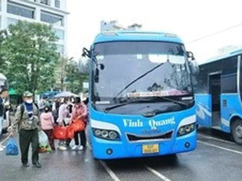 Giá vé xe khách tăng mạnh, Bộ Xây dựng lập đoàn kiểm tra tại nhiều địa phương