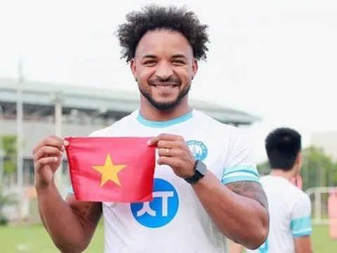 Góc khuất sau ánh hào quang của tiền đạo Xuân Son