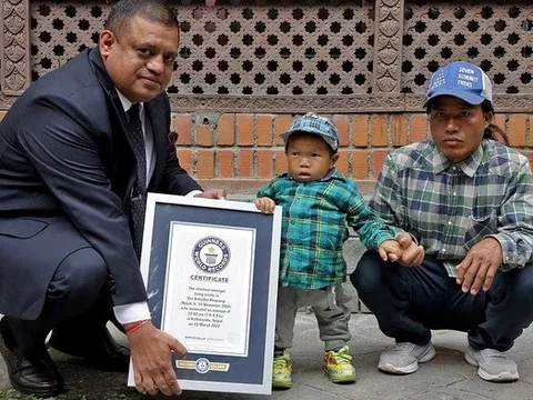 Thiếu niên Nepal bất ngờ được Guinness vinh danh: Điều ít ai biết phía sau danh hiệu gây tò mò