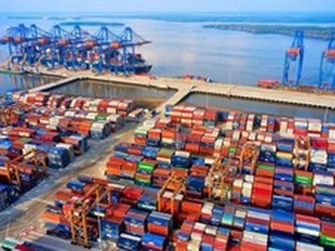 Mức thu phí, lệ phí tại cảng, bến thủy nội địa