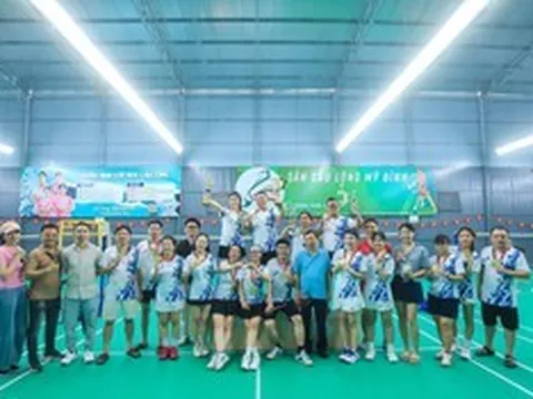 Giải Cầu lông chào mừng 25 năm Tạp chí Đời sống và Pháp luật ra số báo đầu tiên