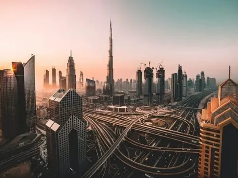 Iran tấn công mục tiêu Mỹ ở Dubai, UAE nói gì?
