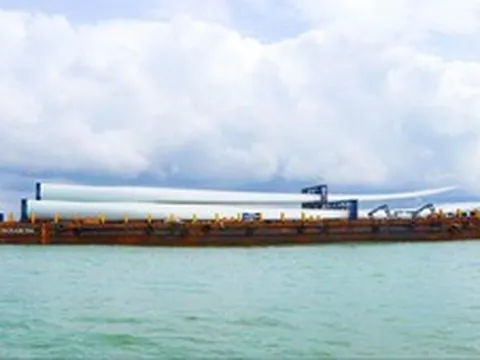 Quy định mới về vận tải hàng hóa siêu trường, siêu trọng đường thủy